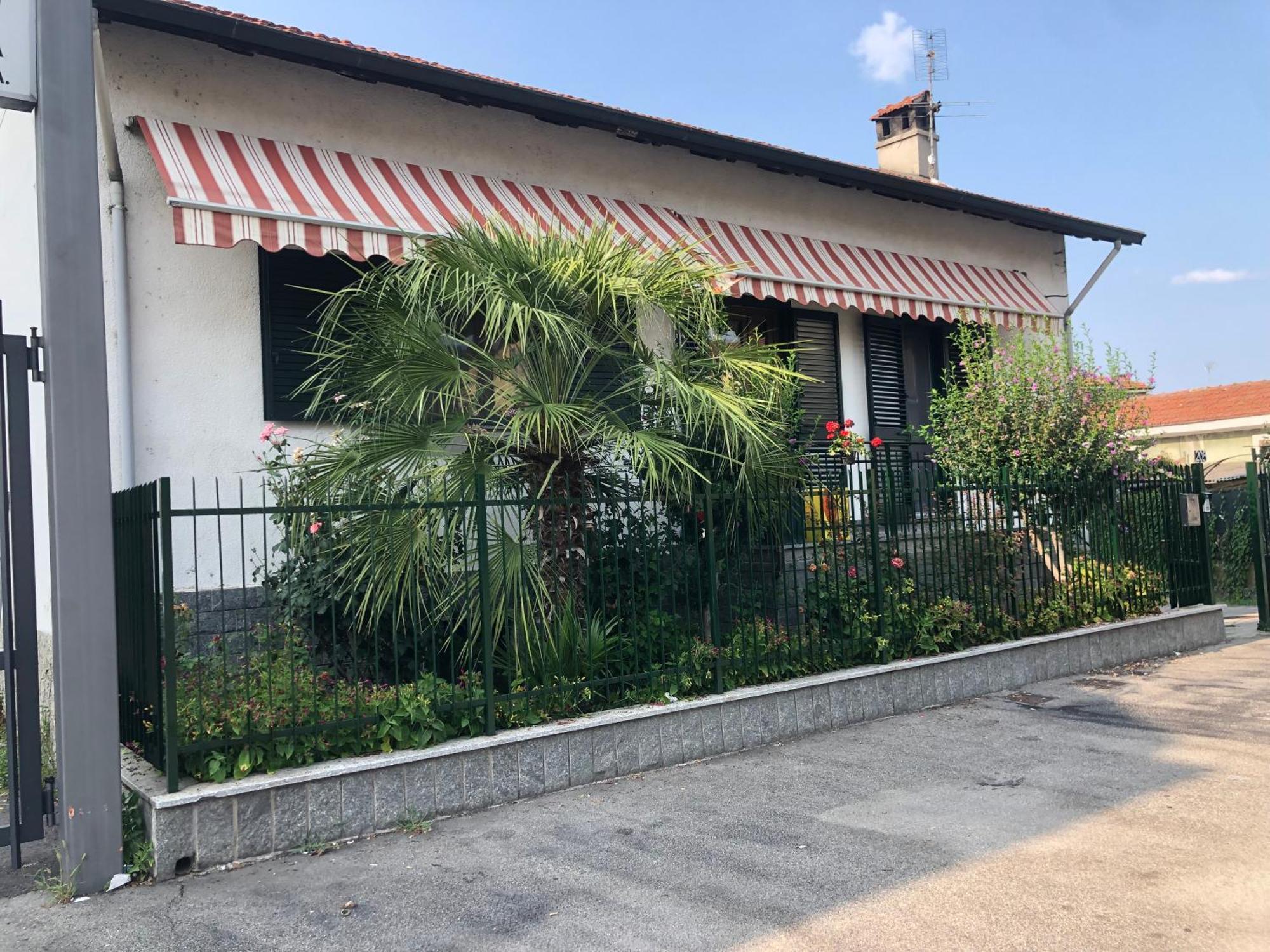 Stanze Private In Villa Turín Exterior foto